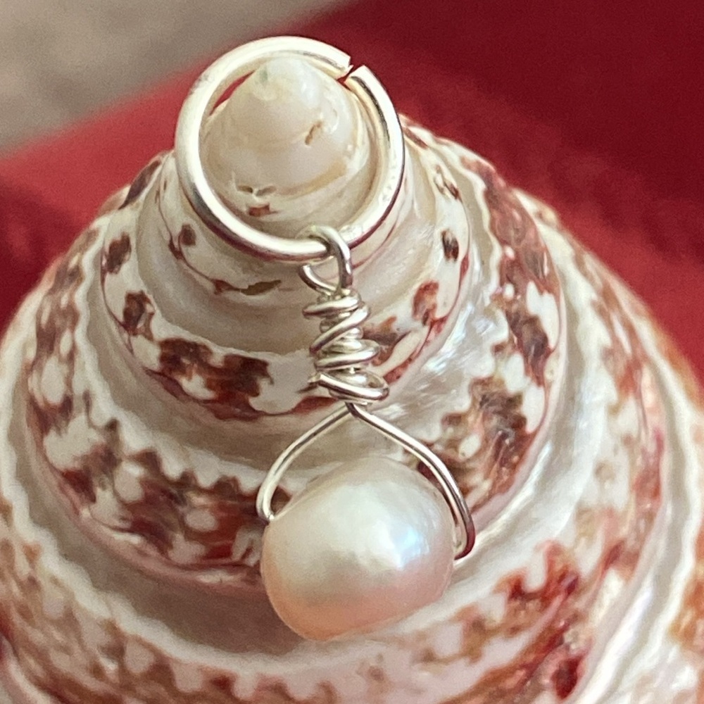 5/$10❤️❤️❤️NEW Handmade Freshwater Pearl Pendant Charm